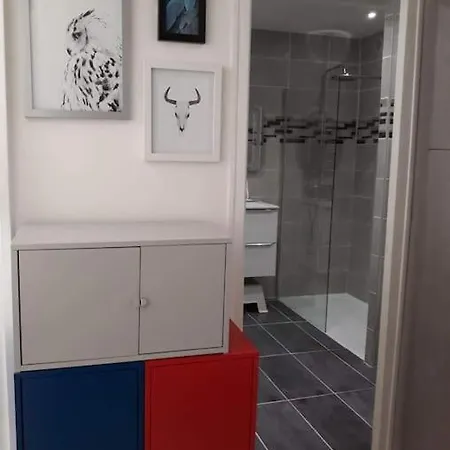 Apt Cosy Central Avec Parking Couvert 아파트