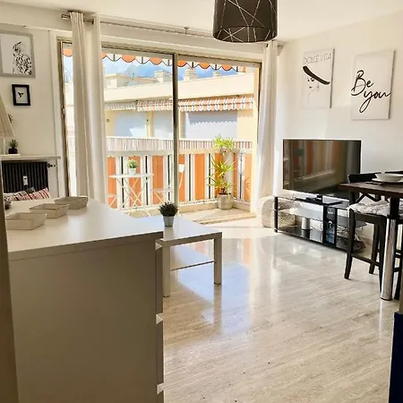 Apartment Apt Cosy Central Avec Parking Couvert Menton